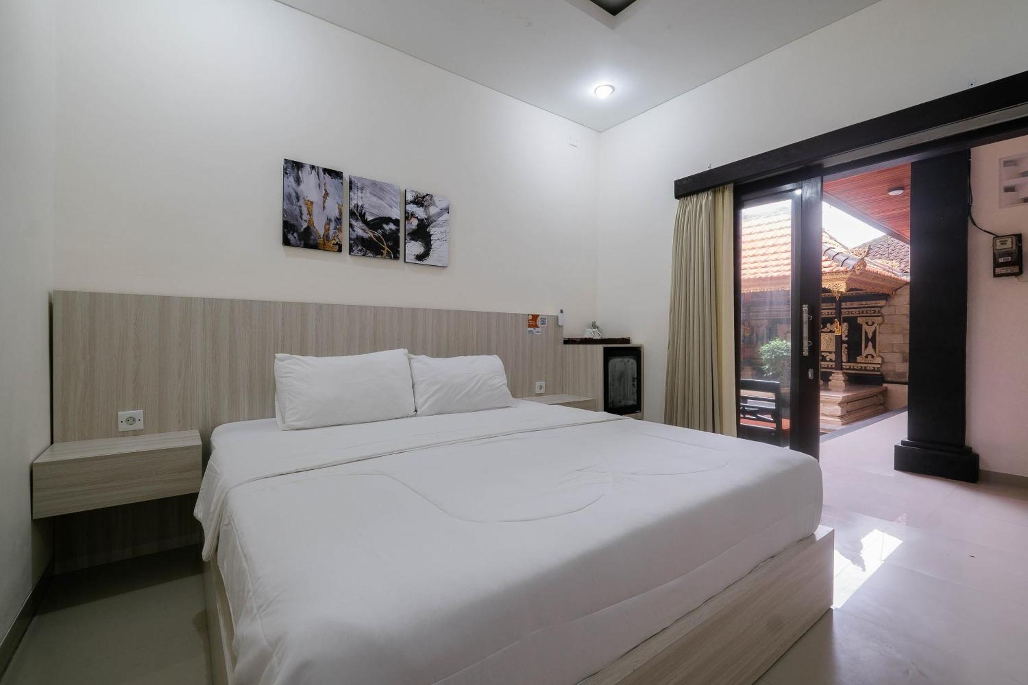 Puri Kasih Home Stay Санур Экстерьер фото
