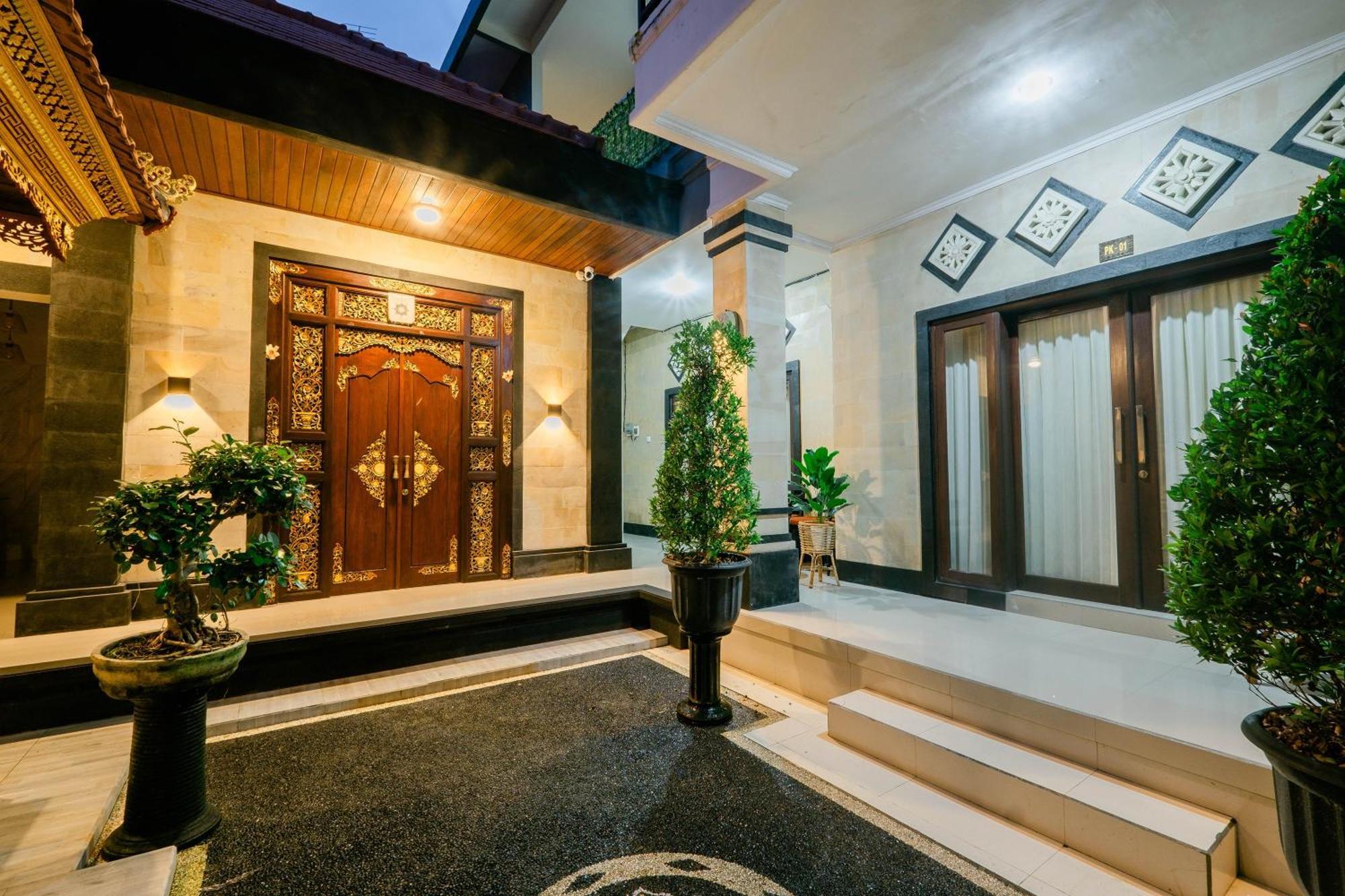 Puri Kasih Home Stay Санур Экстерьер фото